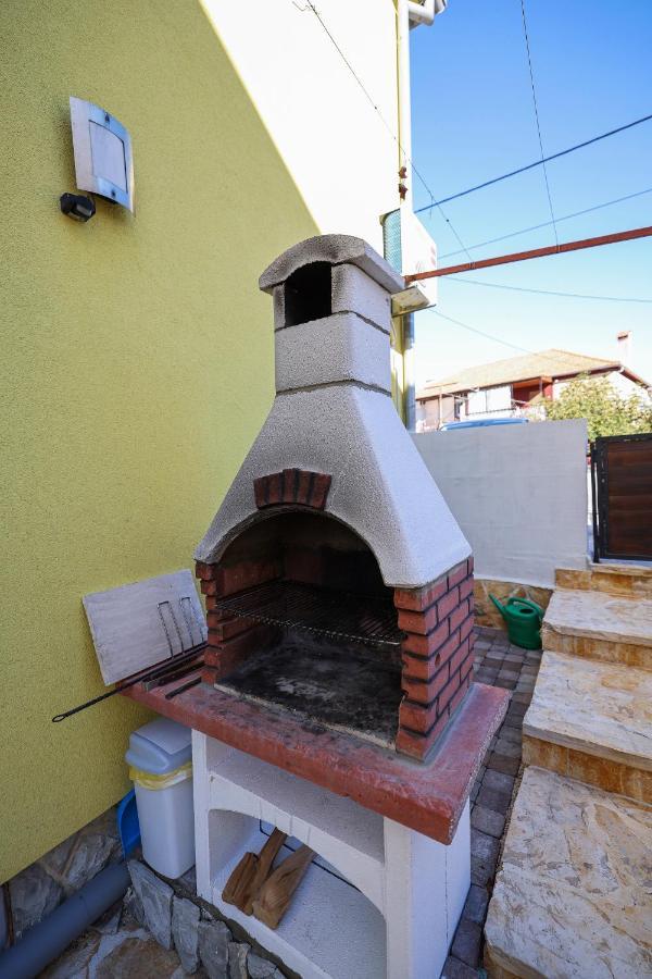Apartment Rustica Zadar With Exclusive Use Of The Pool-Ground Floor 외부 사진